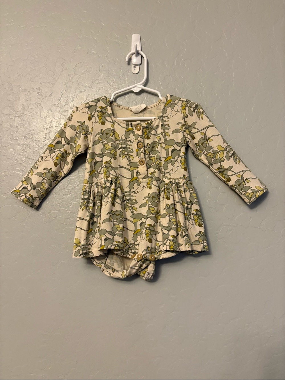 Kate Quinn the woods leaf print long sleeve modal ballerina bubble 12-18 months